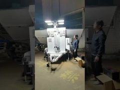 Trailer LED panel surya yang bergerak