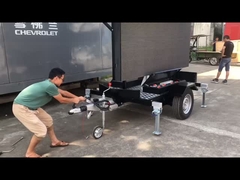 Trailer layar layar surya portabel