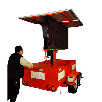 Pasokan Daya Independen Panel Surya Sistem Daya Energi Led Screen Display Trailer Untuk Publisitas Luar Ruang